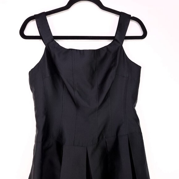 Rickie Freeman Teri Jon Silk Fit Flare Dress Size 10 Black Pleated Sleeveles - Picture 3 of 11